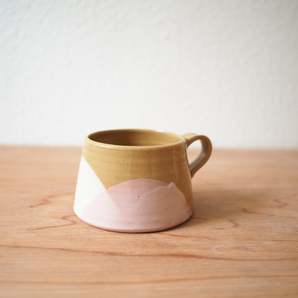 Cups (multiple variants)