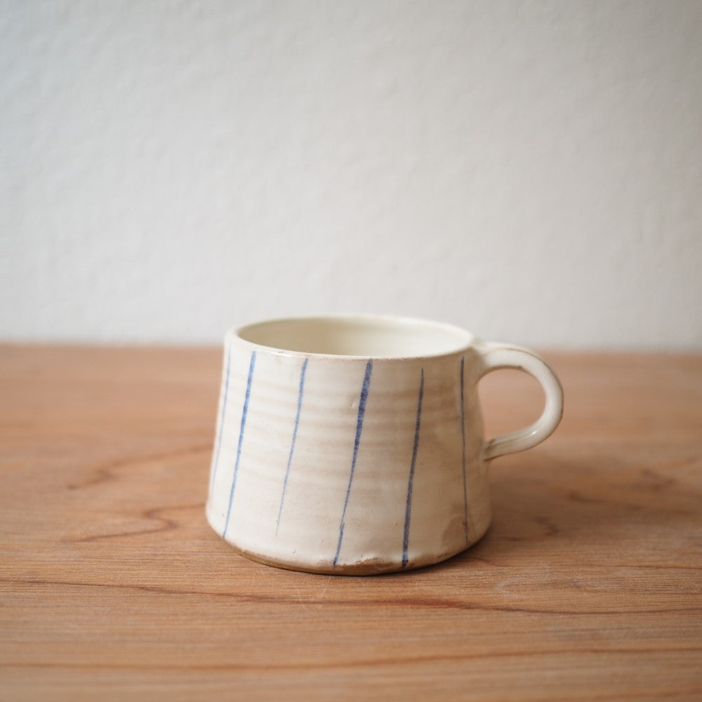 Cups (multiple variants)