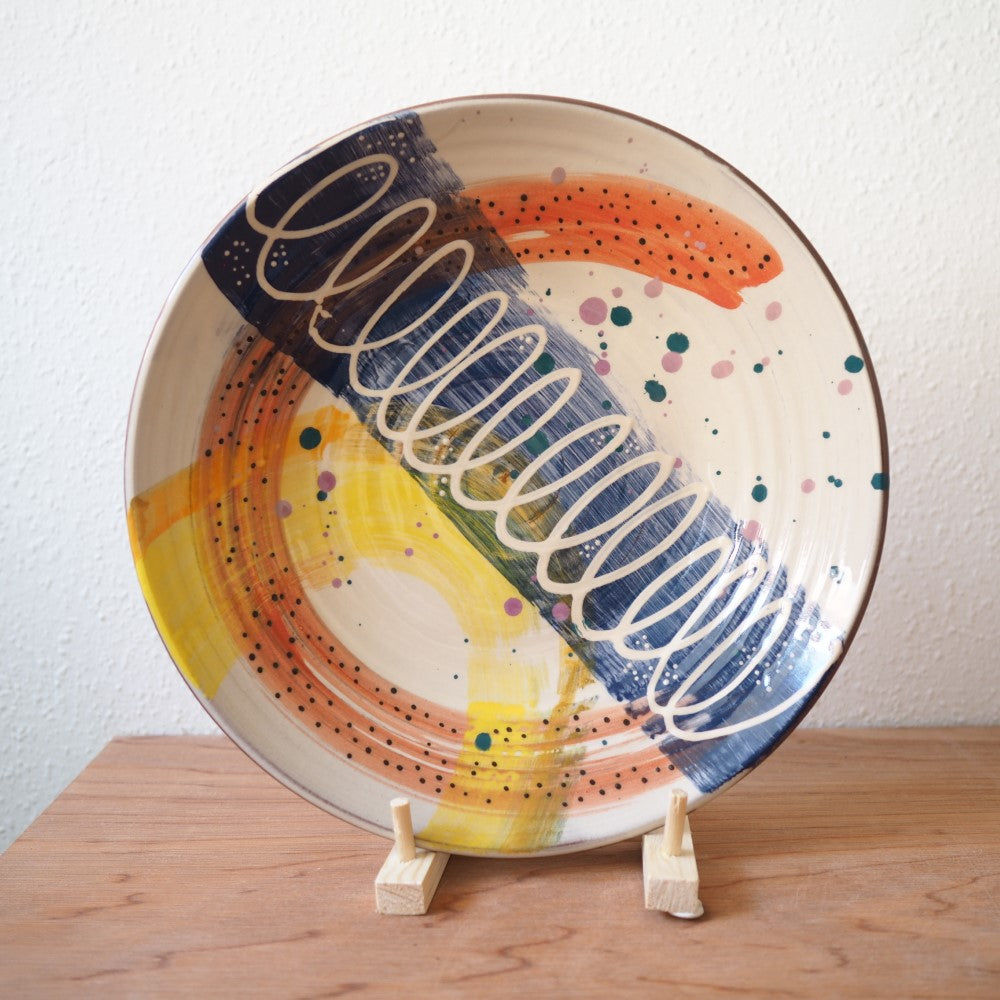 Footed serving bowl