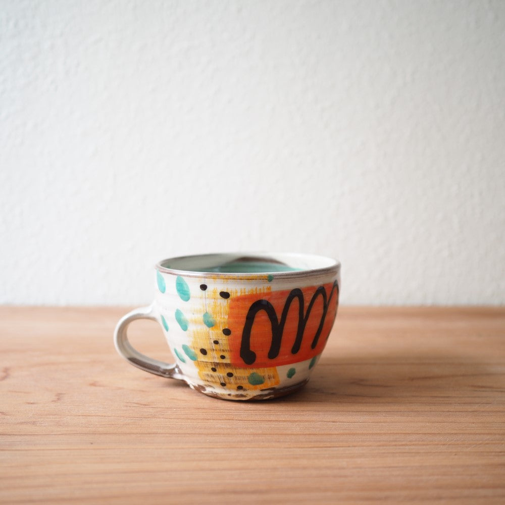 Tea cups (multiple variants)