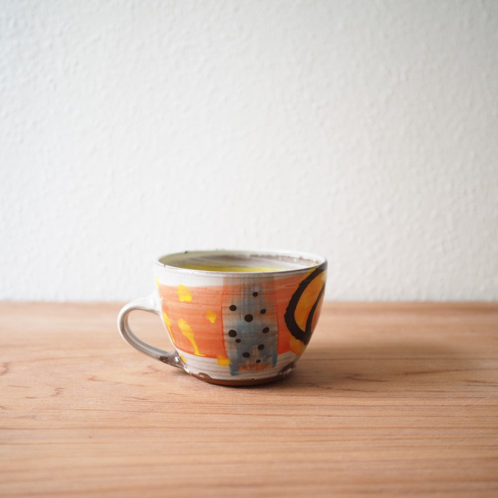 Tea cups (multiple variants)