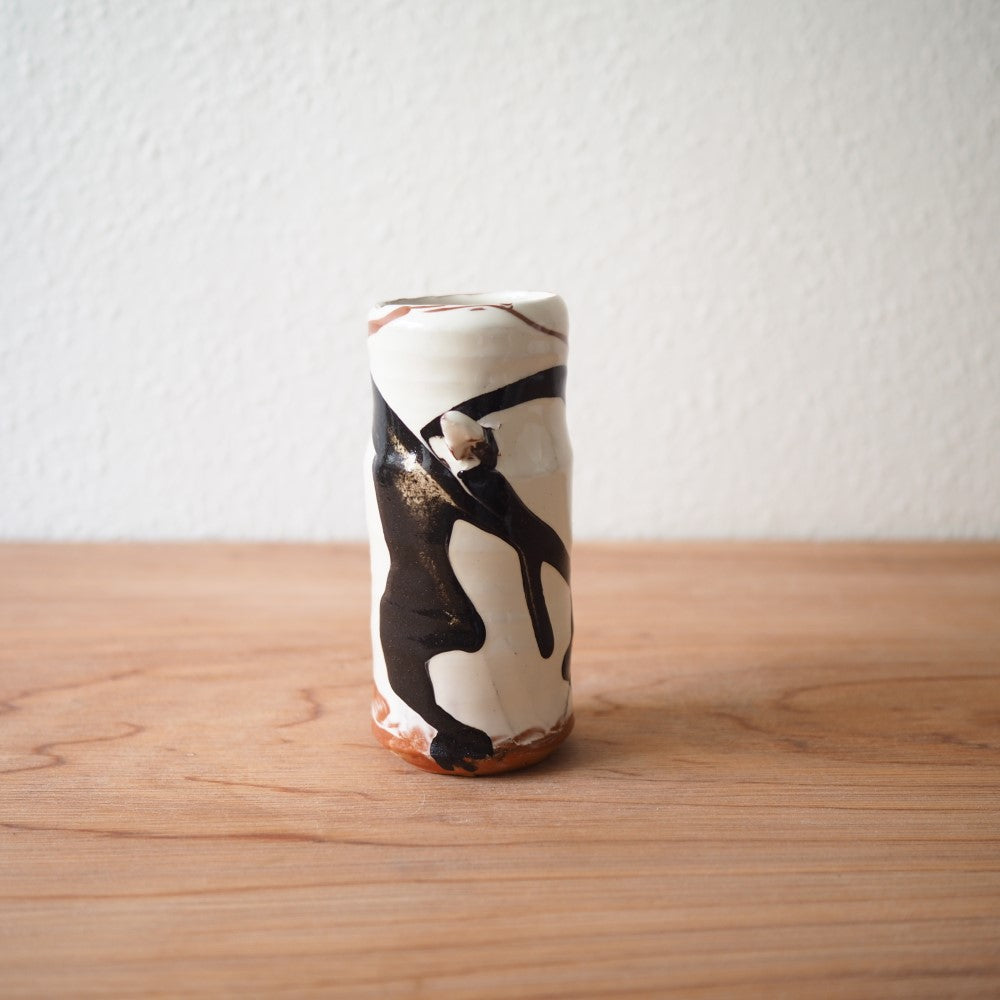Lugged vessel