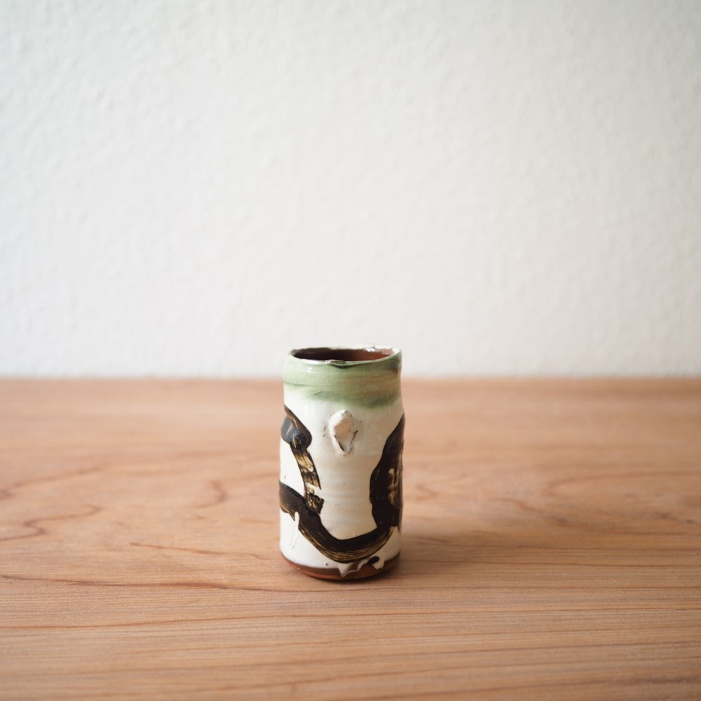 Lugged vessel