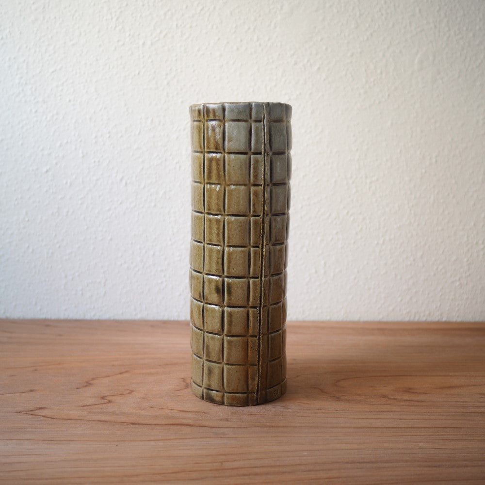 Handbuilt cylinder