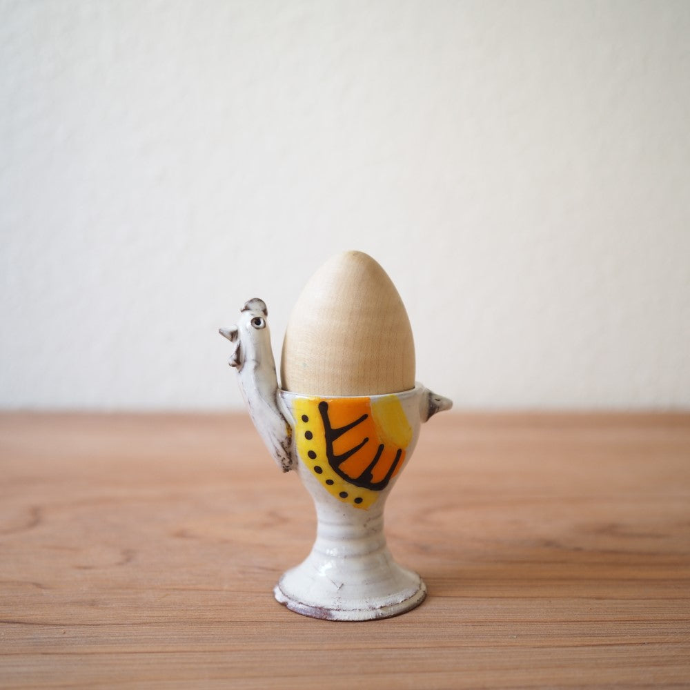 Egg cups (multiple variants)